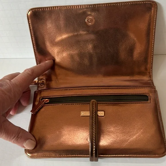 Shiraleah Copper Wallet Wristlet Vegan Leather - Picture 4 of 10